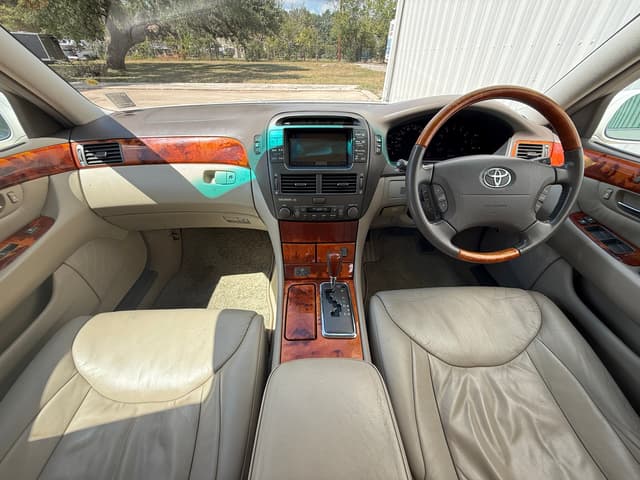 2001 Toyota Celsior JDM car for sale — photo 18 of 20