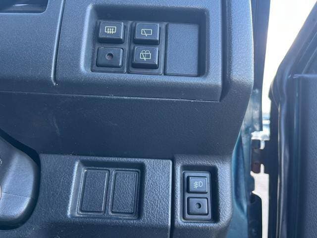 1996 Suzuki Jimny JDM car for sale — photo 18 of 20