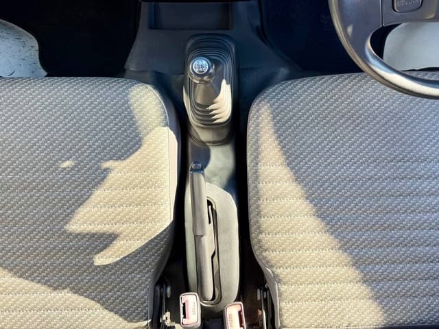 1999 Daihatsu Hijet JDM car for sale — photo 19 of 25