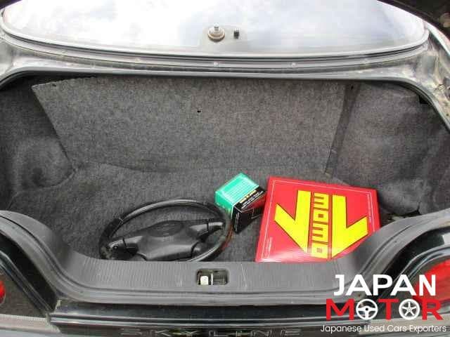 1997 Nissan Skyline JDM car for sale — photo 8 of 10