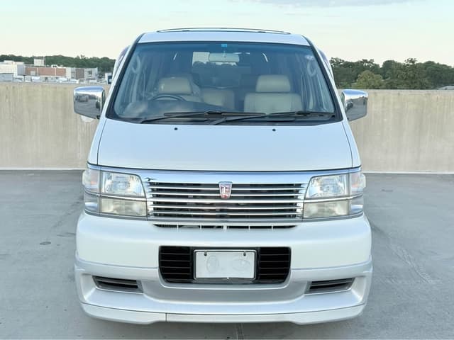 1998 Nissan Elgrand JDM car for sale — photo 5 of 20