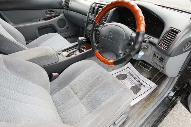 1996 Toyota Aristo JDM car for sale — photo 11 of 14