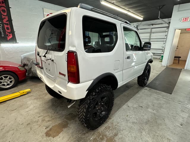 1999 Suzuki Jimny JDM car for sale — photo 9 of 25