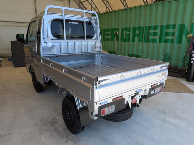 2026 Daihatsu Hijet JDM car for sale — photo 3 of 4