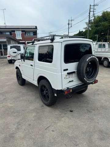 1997 Suzuki Jimny JDM car for sale — photo 5 of 14