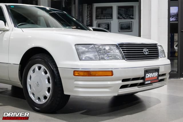 1995 Toyota Celsior JDM car for sale — photo 21 of 23