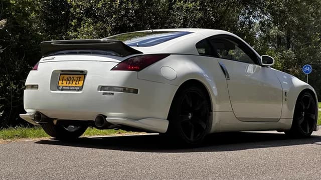 2008 Nissan Fairlady Z JDM car for sale — photo 4 of 24