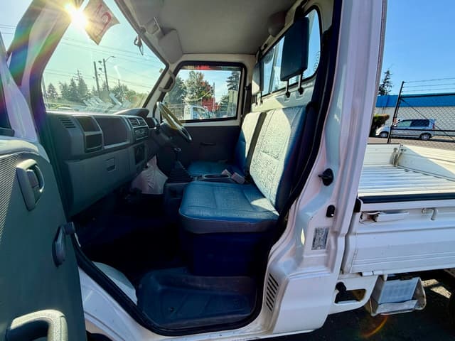1999 Mitsubishi Minicab JDM car for sale — photo 25 of 25