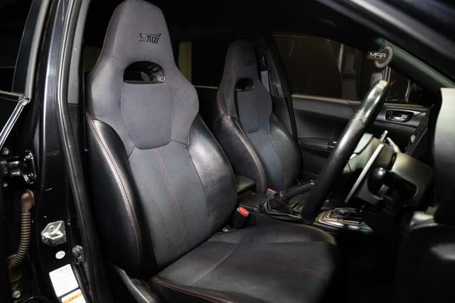 2011 Subaru Impreza JDM car for sale — photo 10 of 12