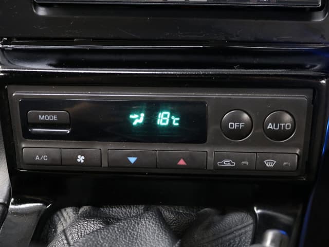 1995 Nissan Skyline JDM car for sale — photo 14 of 25