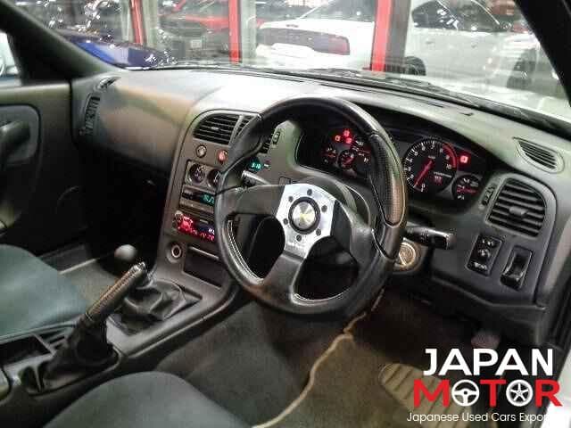 1995 Nissan Skyline JDM car for sale — photo 3 of 8
