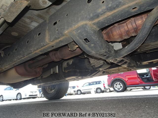 2006 Toyota Land Cruiser Prado JDM car for sale — photo 23 of 25