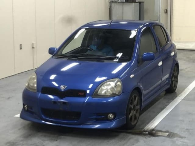 2001 Toyota Vitz JDM car for sale — photo 2 of 6