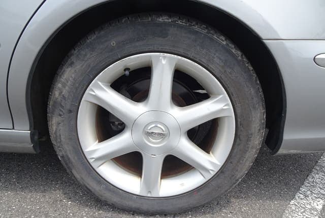 2001 Nissan Cima JDM car for sale — photo 10 of 25