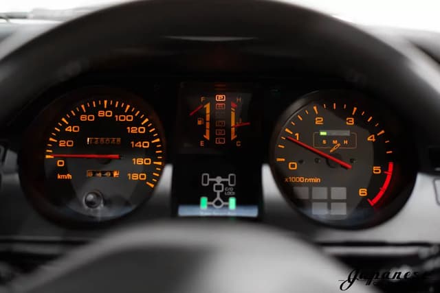 1992 Mitsubishi Pajero JDM car for sale — photo 13 of 25
