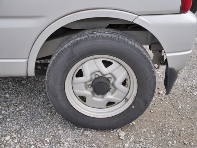 2000 Suzuki Jimny JDM car for sale — photo 20 of 25