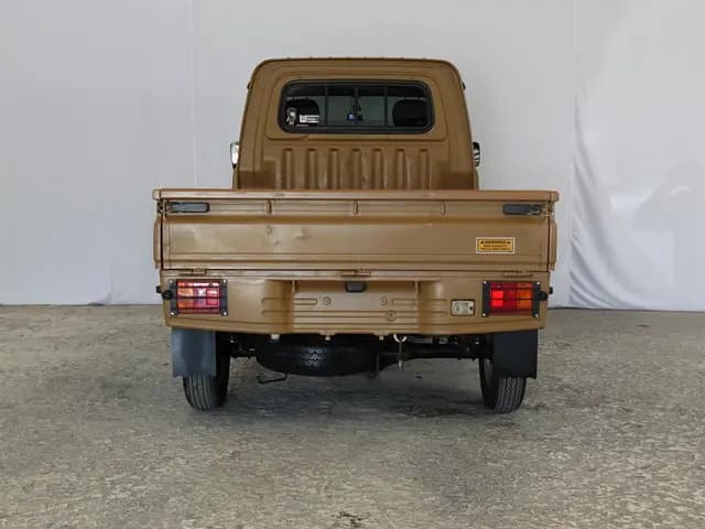 2001 Daihatsu Hijet JDM car for sale — photo 8 of 12