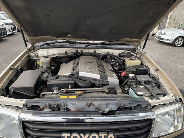 2000 Toyota Land Cruiser JDM car for sale — photo 5 of 11