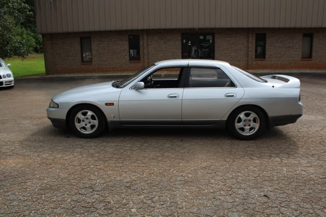 1994 Nissan Skyline JDM car for sale — photo 6 of 25