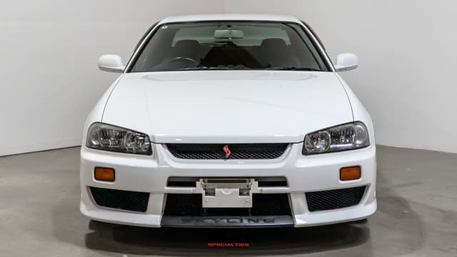 1998 Nissan Skyline JDM car for sale — photo 2 of 25