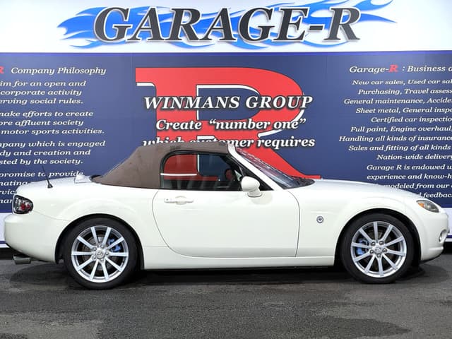 2005 Mazda Roadster (Eunos Roadster / MX-5) JDM car for sale — photo 6 of 25