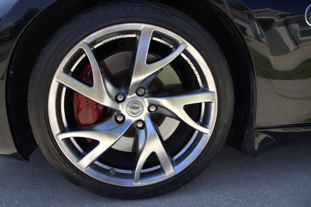 2014 Nissan Fairlady Z JDM car for sale — photo 16 of 21
