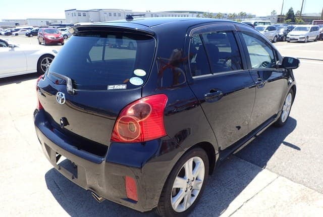 2008 Toyota Vitz JDM car for sale — photo 5 of 25