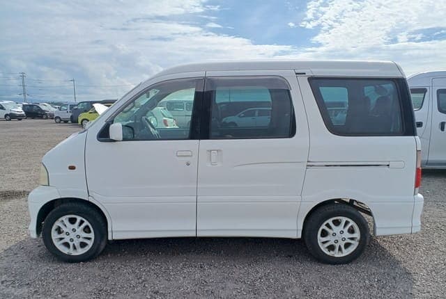 2001 Daihatsu Atrai JDM car for sale — photo 2 of 25