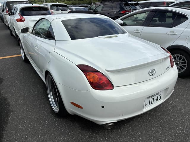 2001 Toyota Soarer JDM car for sale — photo 3 of 11