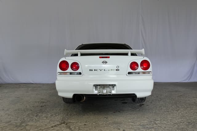2000 Nissan Skyline JDM car for sale — photo 8 of 15