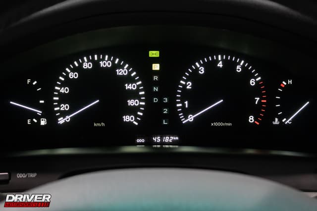 1995 Toyota Celsior JDM car for sale — photo 18 of 23