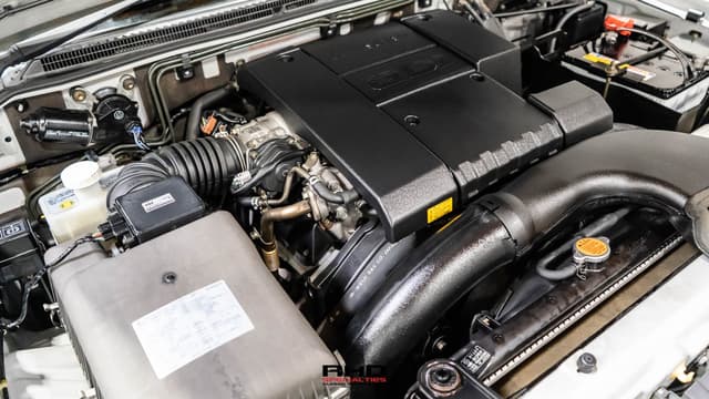 2001 Mitsubishi Pajero JDM car for sale — photo 24 of 25