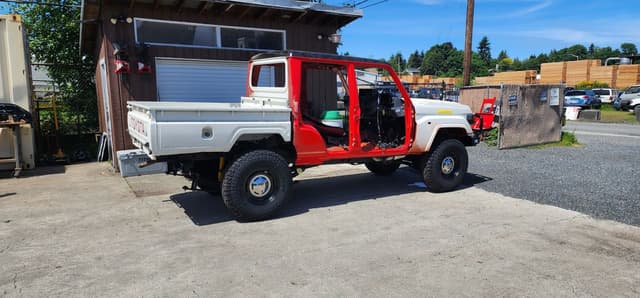 2001 Toyota Land Cruiser JDM car for sale — photo 3 of 4