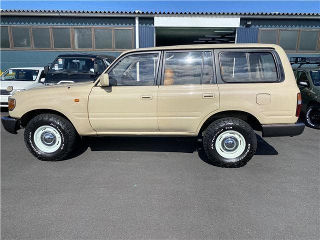 1993 Toyota Land Cruiser JDM car for sale — photo 6 of 6