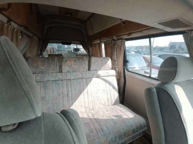 1999 Toyota Grand Hiace JDM car for sale — photo 16 of 25