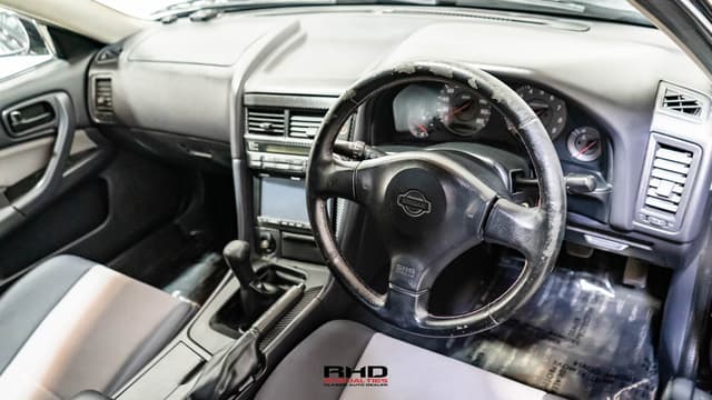 1999 Nissan Skyline JDM car for sale — photo 12 of 25