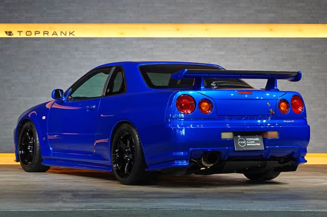 2002 Nissan Skyline JDM car for sale — photo 11 of 25