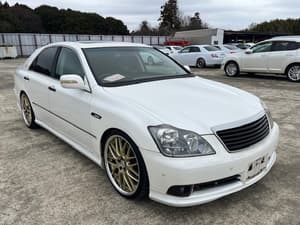 2005 Toyota Crown JDM car for sale