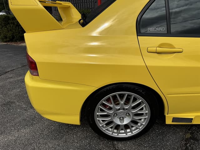 2001 Mitsubishi Lancer Evolution JDM car for sale — photo 17 of 25