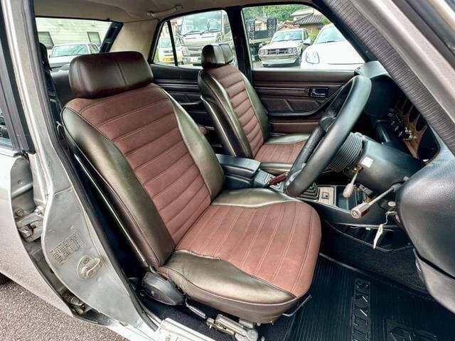 1974 Nissan Skyline JDM car for sale — photo 12 of 20
