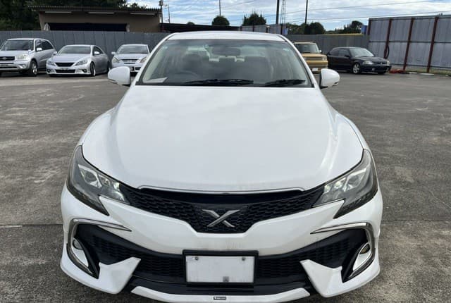 2011 Toyota Mark X JDM car for sale — photo 8 of 25