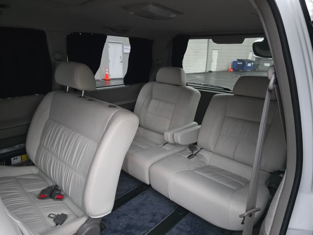 2000 Nissan Elgrand JDM car for sale — photo 15 of 25