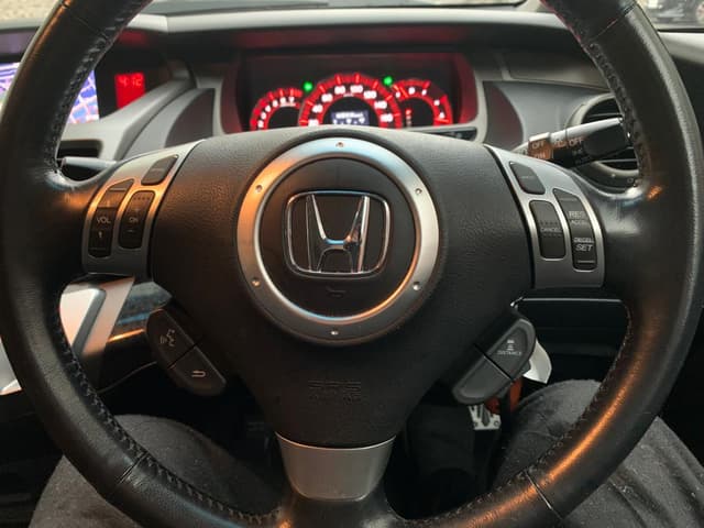 2004 Honda Odyssey JDM car for sale — photo 22 of 22