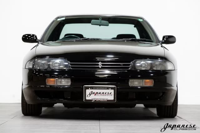 1994 Nissan Skyline JDM car for sale — photo 2 of 25