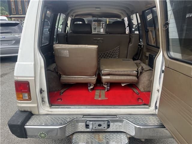 1990 Mitsubishi Pajero JDM car for sale — photo 14 of 24