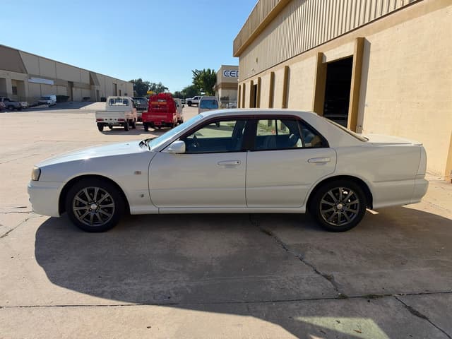 2000 Nissan Skyline JDM car for sale — photo 5 of 9