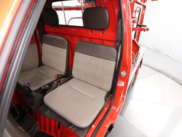 1992 Daihatsu Hijet JDM car for sale — photo 16 of 25