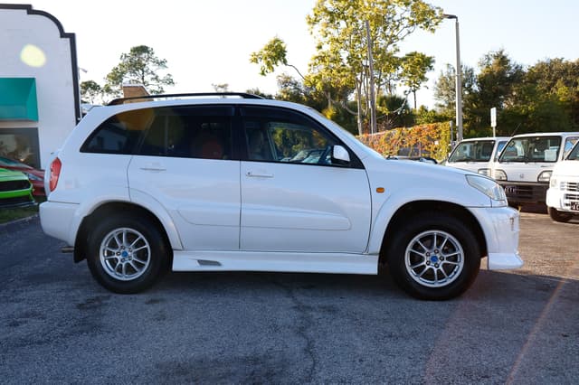 2000 Toyota RAV4 JDM car for sale — photo 16 of 25