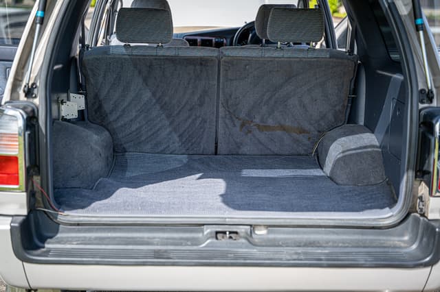 1996 Toyota Hilux Surf JDM car for sale — photo 7 of 14