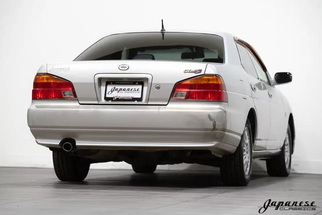 1998 Nissan Laurel JDM car for sale — photo 7 of 25